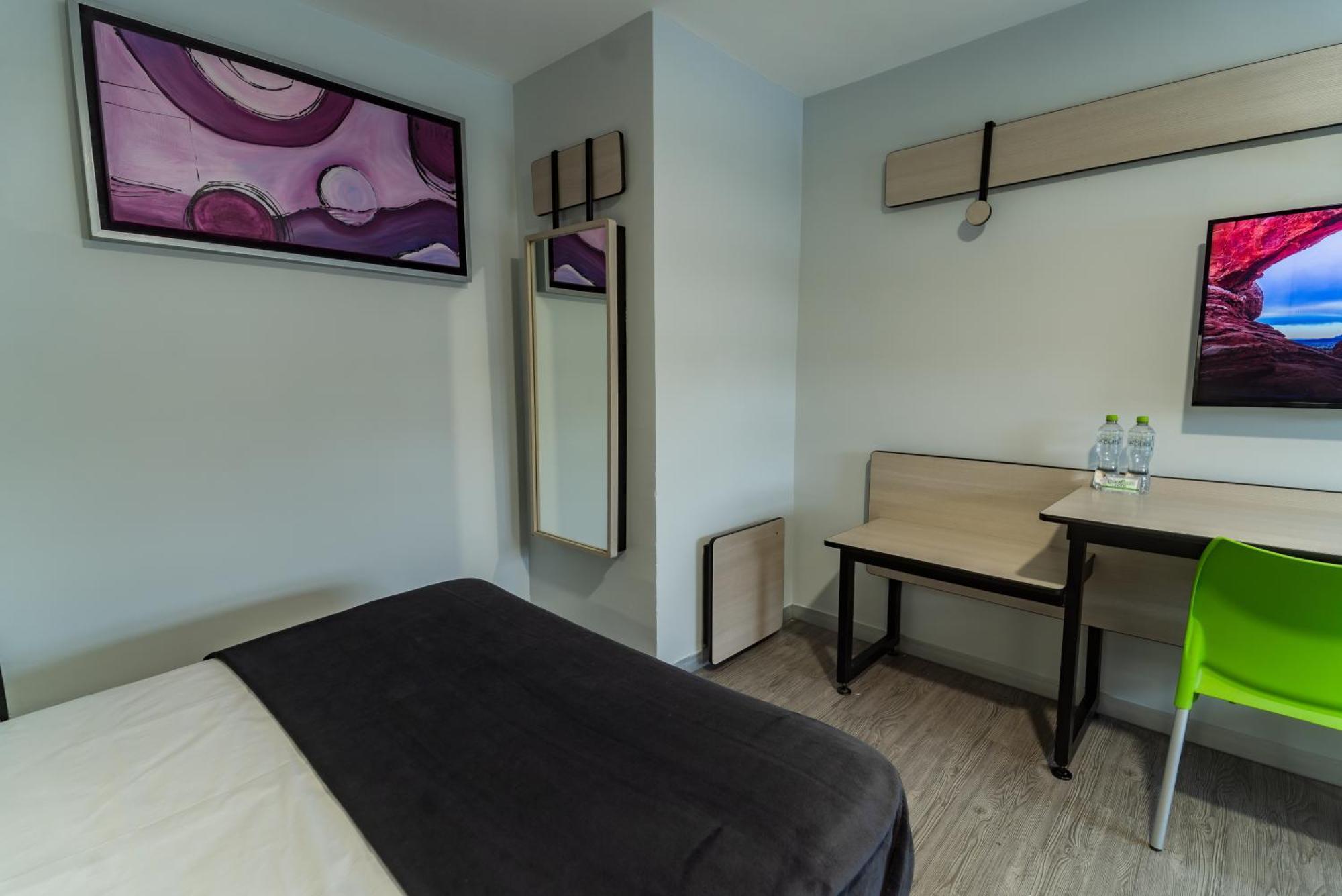 Hotel Lemon Green -Zona Expo Frente Al Centro De Convenciones Guadalajara Ngoại thất bức ảnh